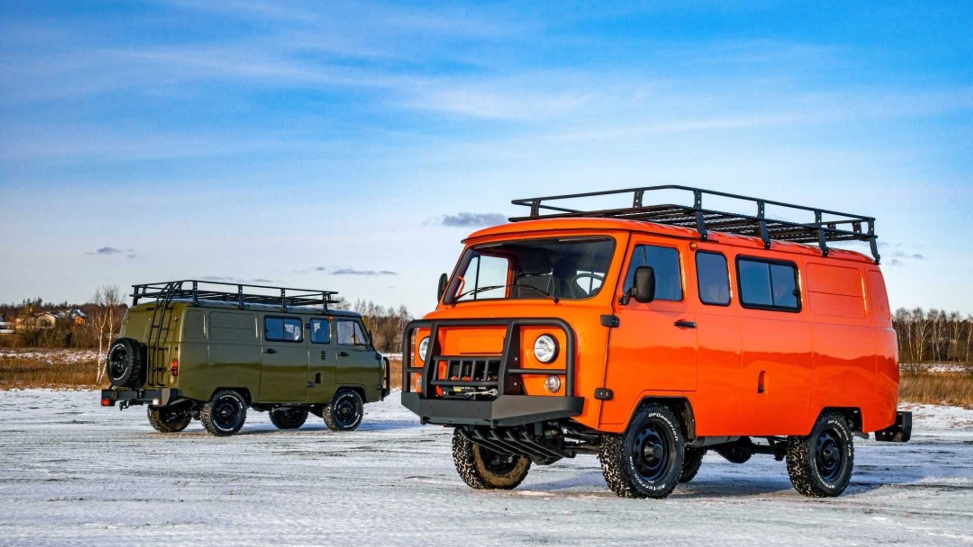 UAZ-combi-expedition